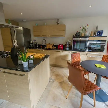 L'appartement Apartment