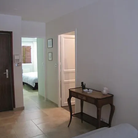 Apartment L'appartement *